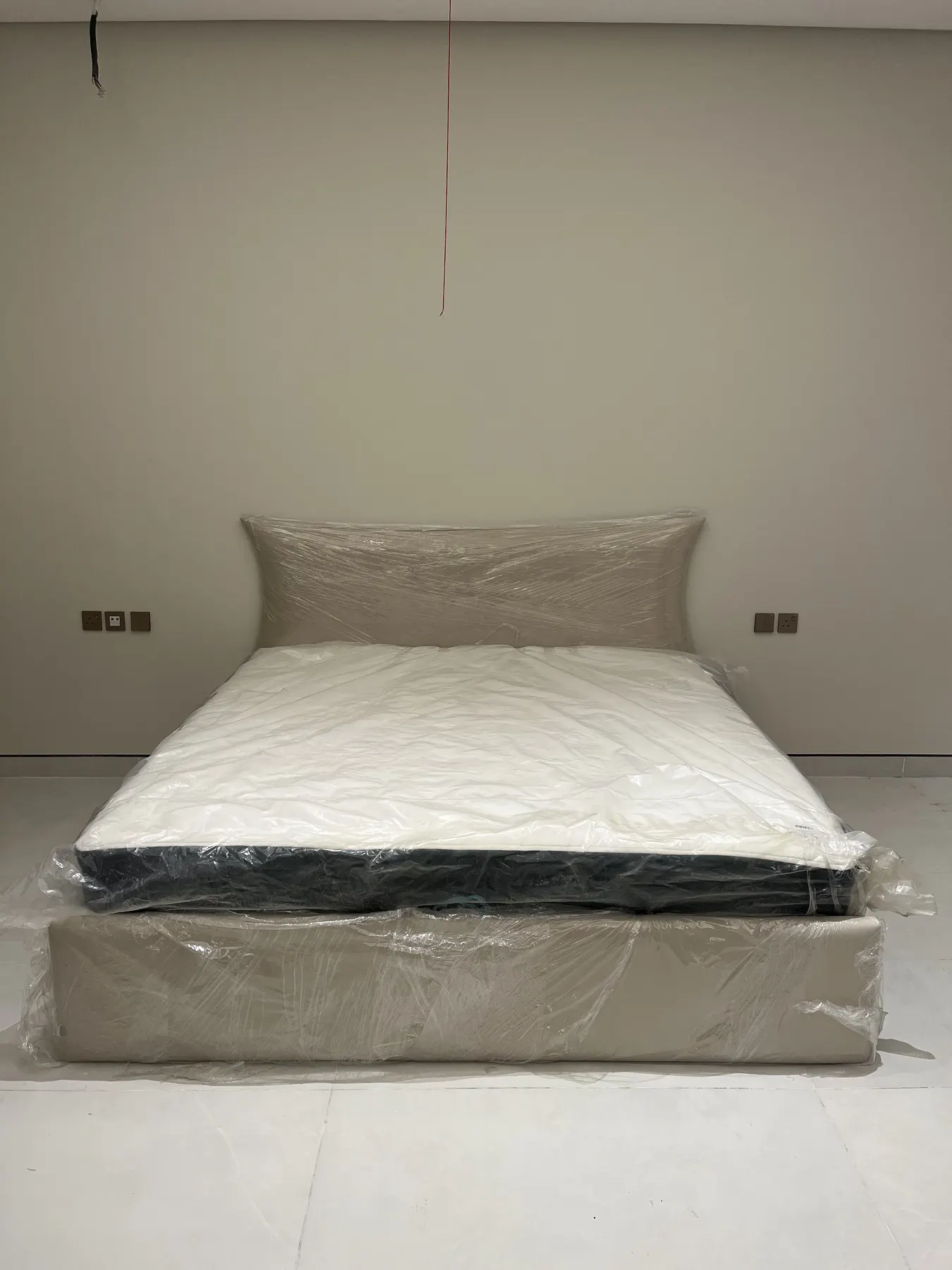 Barashi Residence — Bedroom Suite Collection project photo 6