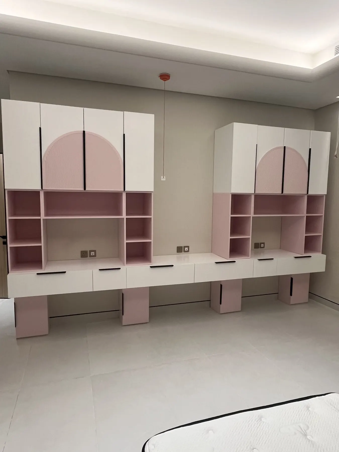 Barashi Residence — Family Rooms & Utility Joinery project photo 6